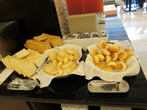 高雄商旅 URBAN HOTEL 33：201308142010高雄商旅--簡單、乾淨又交通便利