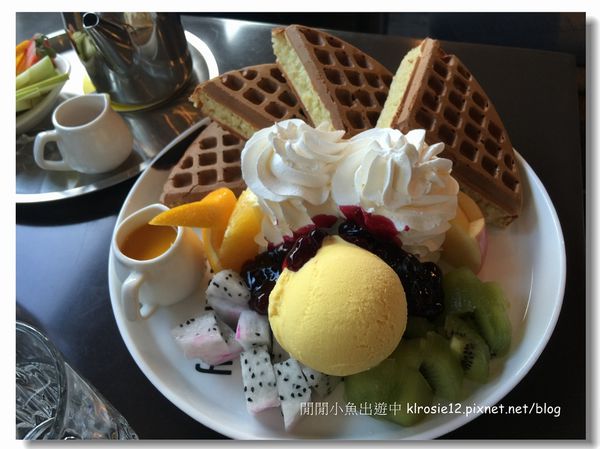 IMG_2311 (1).jpg IMG_2311 (1).jpg