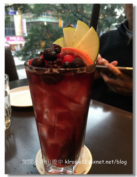 IMG_3935.jpg IMG_3935.jpg