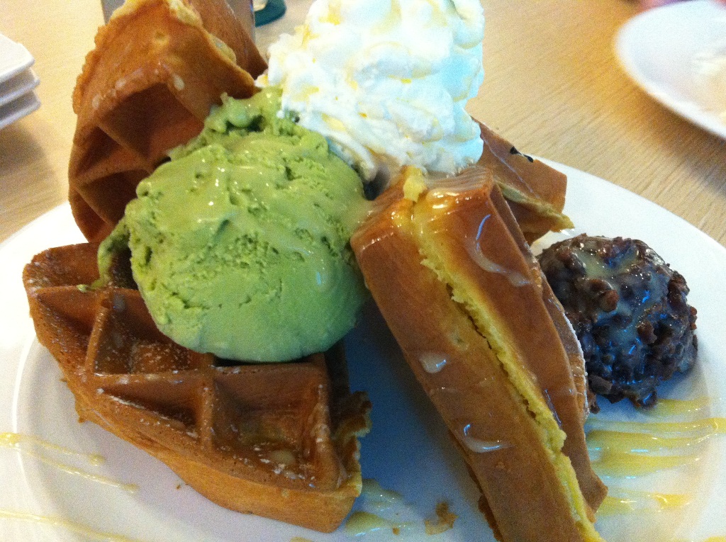 溫暖的壁爐哪裡找！？東區甜美二樓空間【ukismile】