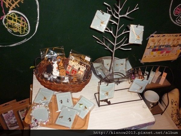 貓咪14-販賣商品.JPG