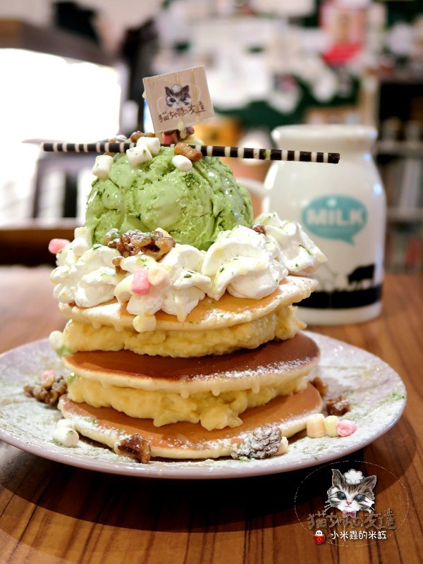 【捷運忠孝復興站】貓咪先生的朋友 ~美式早午餐/下午茶，有貓咪坐鎮的可愛小店♥