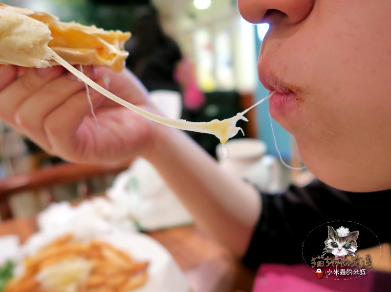 【捷運忠孝復興站】貓咪先生的朋友 ~美式早午餐/下午茶，有貓咪坐鎮的可愛小店♥