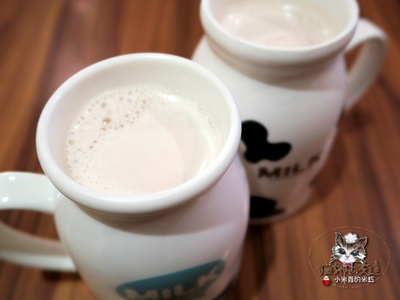 【捷運忠孝復興站】貓咪先生的朋友 ~美式早午餐/下午茶，有貓咪坐鎮的可愛小店♥