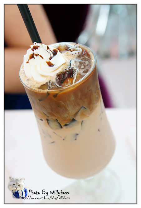 試吃－粉紅夢幻少女風 愛麗絲咖啡(台北信義區)