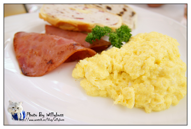 試吃－粉紅夢幻少女風 愛麗絲咖啡(台北信義區)