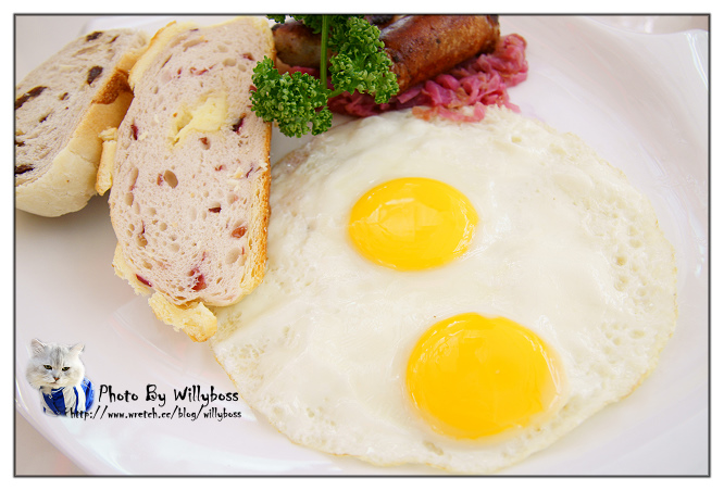 試吃－粉紅夢幻少女風 愛麗絲咖啡(台北信義區)