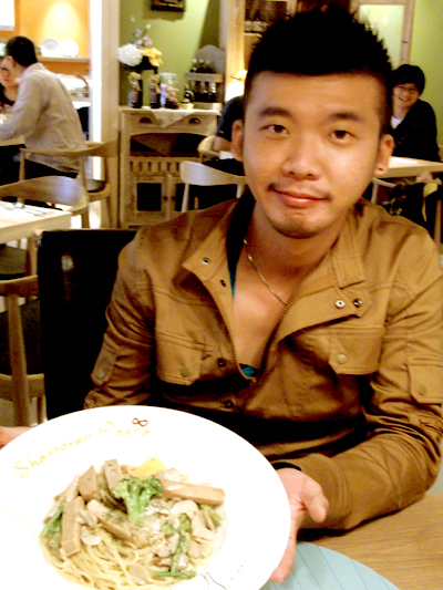 【台北素食中山區】簡單又樸實的鮮美好滋味：品嘗夏諾瓦的奶油素火腿鮮菇義大利麵，素食義大利麵真美味