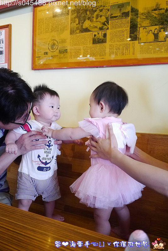 【屏東▍親子餐廳】台灣牛四學士姊妹牛肉麵♥來墾丁都會經過,肚子餓不訪來一碗牛肉麵吧!!