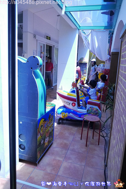 【屏東▍親子餐廳】台灣牛四學士姊妹牛肉麵♥來墾丁都會經過,肚子餓不訪來一碗牛肉麵吧!!