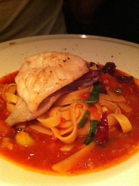 La gondola宮都拉義式主題餐廳:氣氛佳~口味佳~服務也不賴~好吃高級義大利麵~ La gondola宮都拉義式主題餐廳:氣氛佳~口味佳~服務也不賴~好吃高級義大利麵~