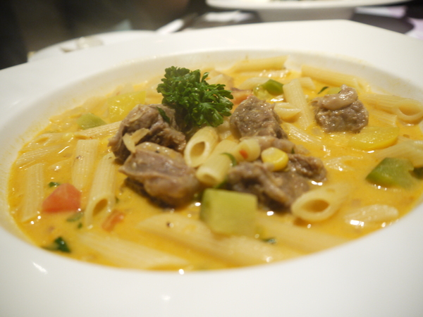 La gondola宮都拉義式主題餐廳:氣氛佳~口味佳~服務也不賴~好吃高級義大利麵~ La gondola宮都拉義式主題餐廳:氣氛佳~口味佳~服務也不賴~好吃高級義大利麵~