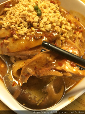 超開胃！東區Bistro 98辣味美食、捷運忠孝復興人氣料理－《開飯川食堂》