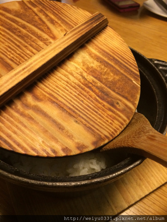 超開胃！東區Bistro 98辣味美食、捷運忠孝復興人氣料理－《開飯川食堂》