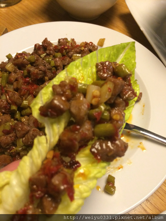 超開胃！東區Bistro 98辣味美食、捷運忠孝復興人氣料理－《開飯川食堂》