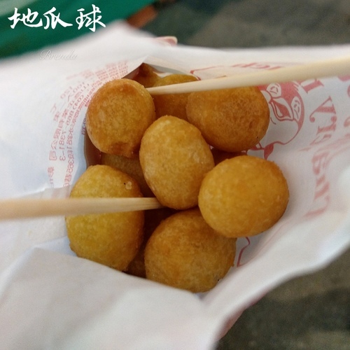 蘆洲夜市 特輯 ︳晒夜市去-必吃人氣地瓜球 清蒸肉圓 藥燉排骨 麻辣關東煮 清冰紅茶超大杯飲品