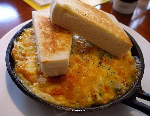 [台北 中山區] 晴光商圈，Sabrina House 紗汀娜好食