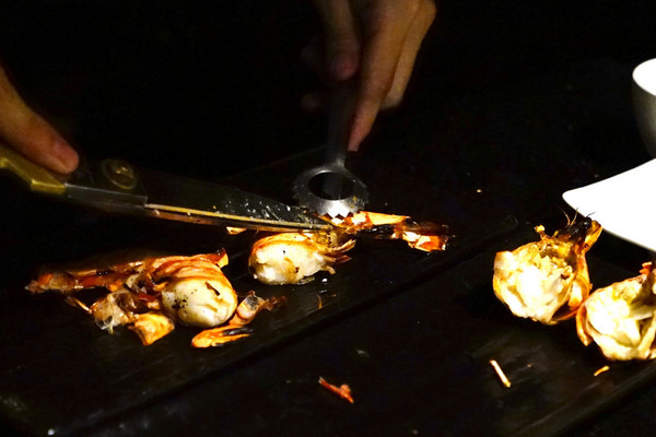 塩選輕塩風燒肉(公益店)：塩選輕塩風燒肉-公益店-禪境中優雅享受燒肉的極緻精神