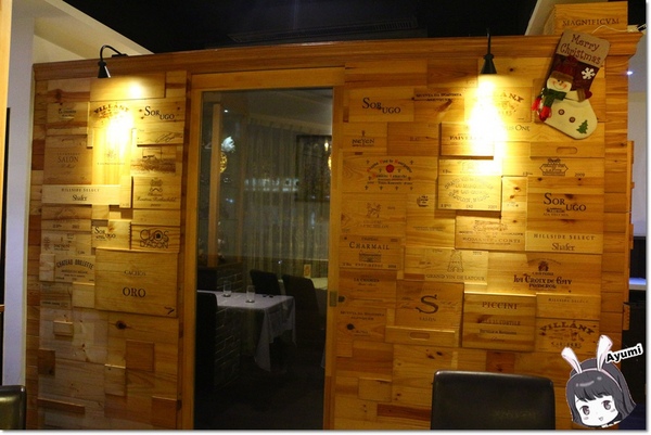 SPEZIA斯佩齊亞義大利餐廳：[食記]►新北永和區◄SPEZiA斯佩齊亞義大利餐廳-環境優雅又舒適，情侶約會以及全家聚餐均很適合～