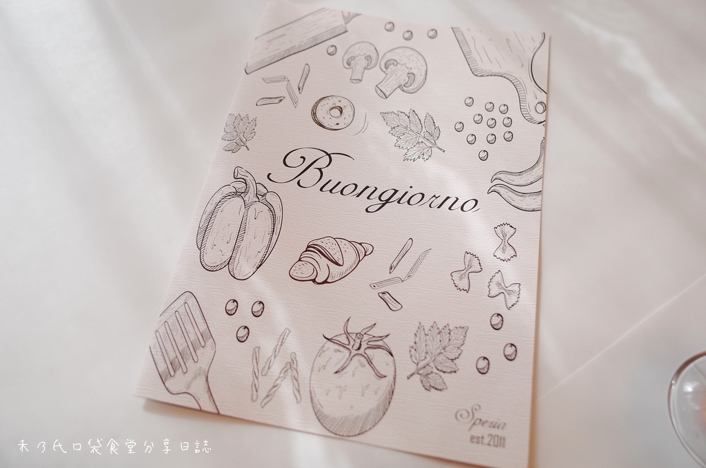 18-01-11-21-15-26-078_deco.jpg 18-01-11-21-15-26-078_deco.jpg