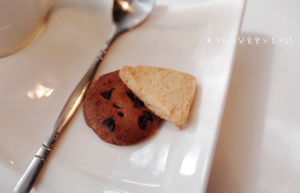 18-01-11-21-12-48-797_deco.jpg 18-01-11-21-12-48-797_deco.jpg