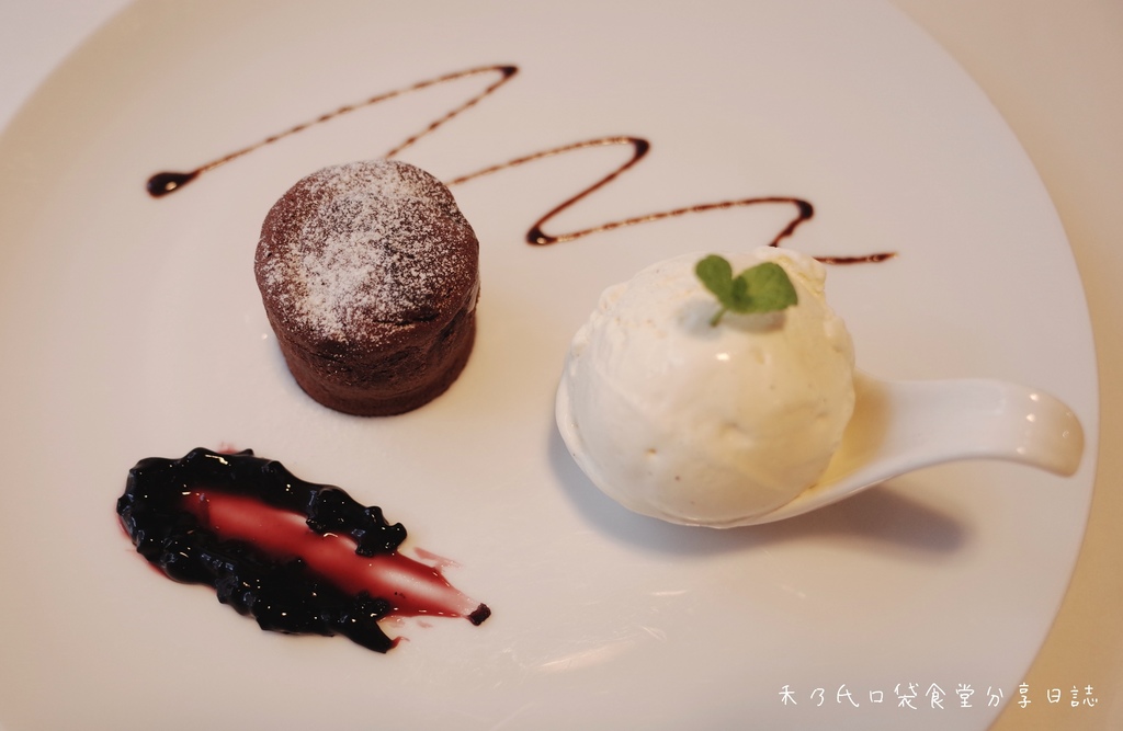 18-01-11-07-26-41-669_deco.jpg 18-01-11-07-26-41-669_deco.jpg