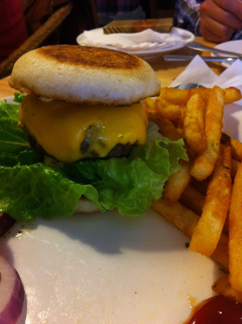 [台北]充滿美食的永吉街30巷好吃的漢堡和派~Goodies Cuisine好米亞