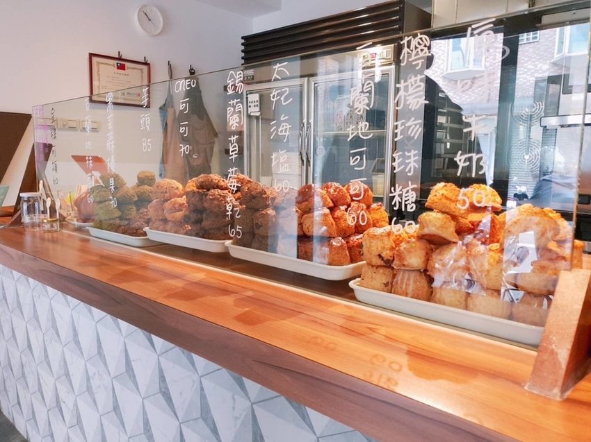 【台北.東門】小珍珠烘焙坊推肉桂捲麵包+悄悄好食司康專賣店