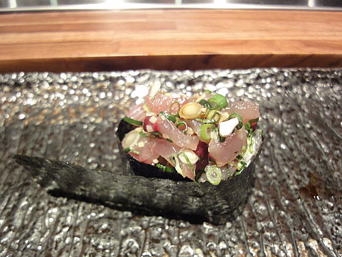 不容錯過的新鮮美味‧游壽司