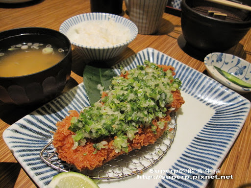 [餐廳食記]科技大樓站旁的杏子日式豬排之絕品好滋味