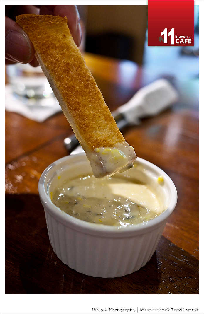 台北│11 CAFÉ‧令人驚艷的楓糖吐司