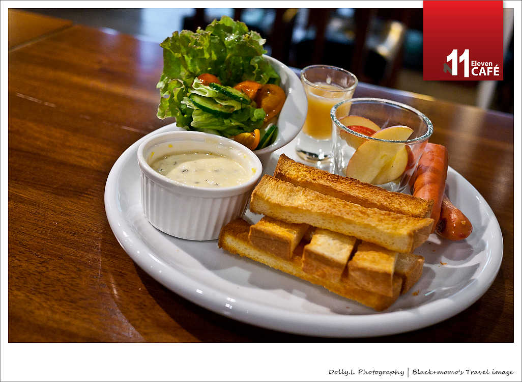 台北│11 CAFÉ‧令人驚艷的楓糖吐司