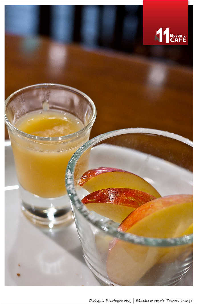 台北│11 CAFÉ‧令人驚艷的楓糖吐司