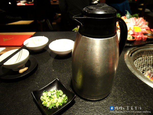 一頭牛日式燒肉.清酒(崇德店):〖台中│美食〗一頭牛日式燒肉 清酒-崇德店 ❤ 北屯崇德路美食戰區,一頭牛日式燒肉 清酒"雙人極上套餐"登場,多種肉品給你大大滿足!!