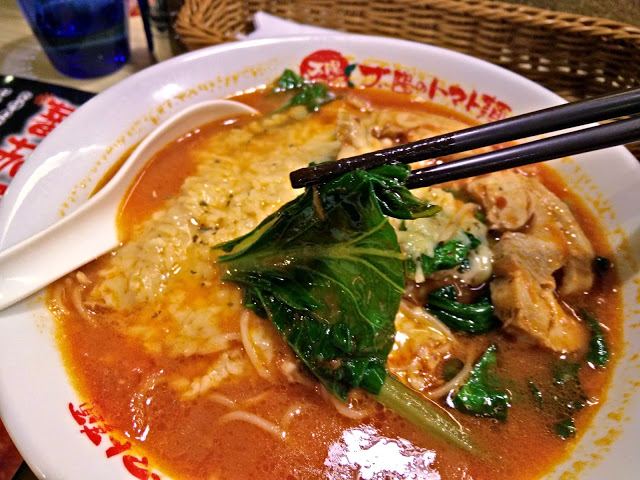 【台北】初品嚐~太陽蕃茄拉麵/太陽のトマト麺 (站前店)