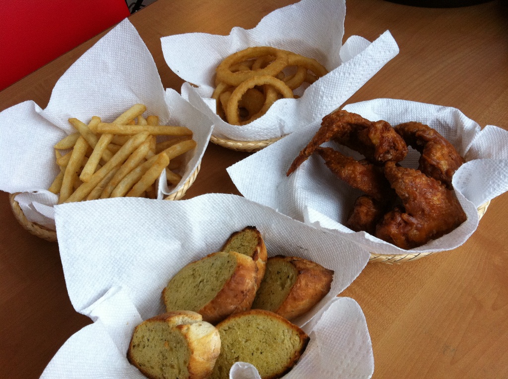 每次去中和一定要吃【馬力歐手工pizza】好香好香好香 食指大動！