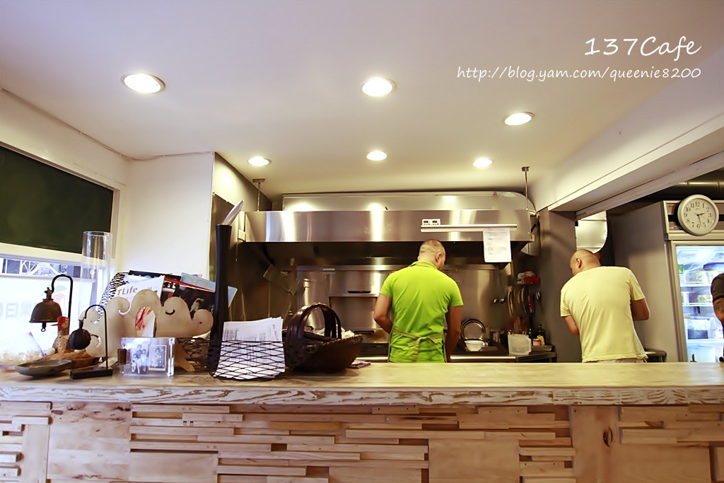 【台北】137Cafe。好特別的辣味腐乳櫻花蝦義大利麵