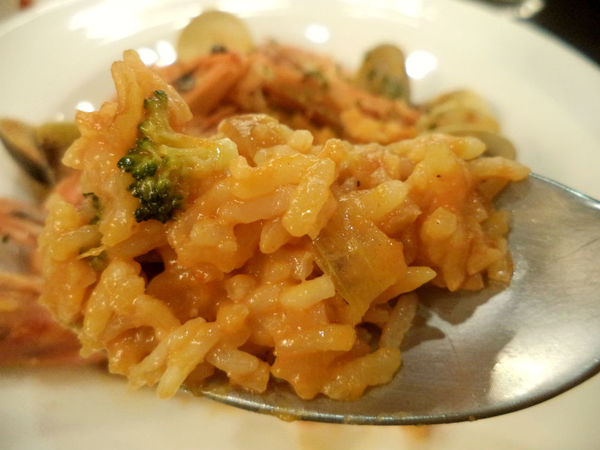 新埔捷運站板橋美式餐廳-Dishes好盤美味廚房!!漢堡、義大利麵燉飯平價又實在