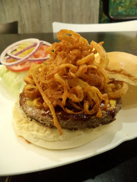 新埔捷運站板橋美式餐廳-Dishes好盤美味廚房!!漢堡、義大利麵燉飯平價又實在