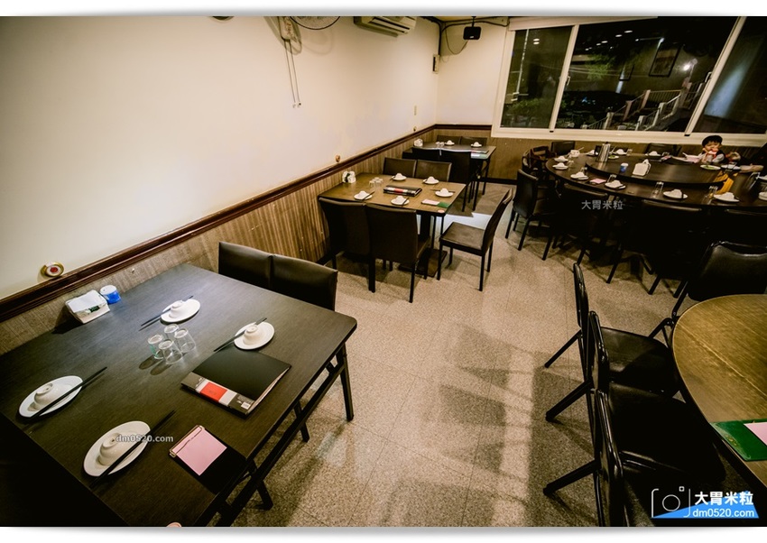 紅紅辣辣一吃上癮！板橋車站人氣川菜推薦,紅辣椒川菜館,道地川味熱炒,麻香下飯,每人15元白飯無限續！板橋中式料理推薦,板橋川菜料理推薦, - 大胃米粒 DAVID & MILLY