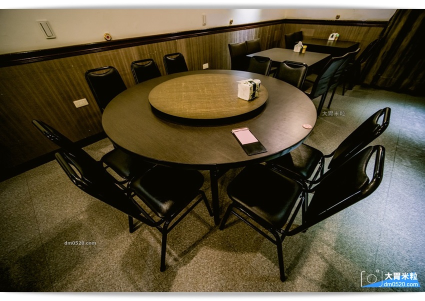 紅紅辣辣一吃上癮！板橋車站人氣川菜推薦,紅辣椒川菜館,道地川味熱炒,麻香下飯,每人15元白飯無限續！板橋中式料理推薦,板橋川菜料理推薦, - 大胃米粒 DAVID & MILLY