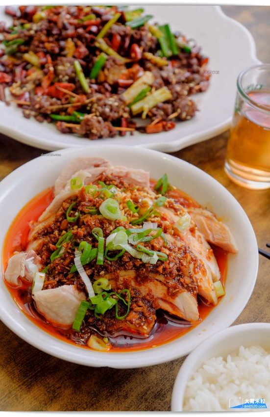 紅紅辣辣一吃上癮！板橋車站人氣川菜推薦,紅辣椒川菜館,道地川味熱炒,麻香下飯,每人15元白飯無限續！板橋中式料理推薦,板橋川菜料理推薦, - 大胃米粒 DAVID & MILLY