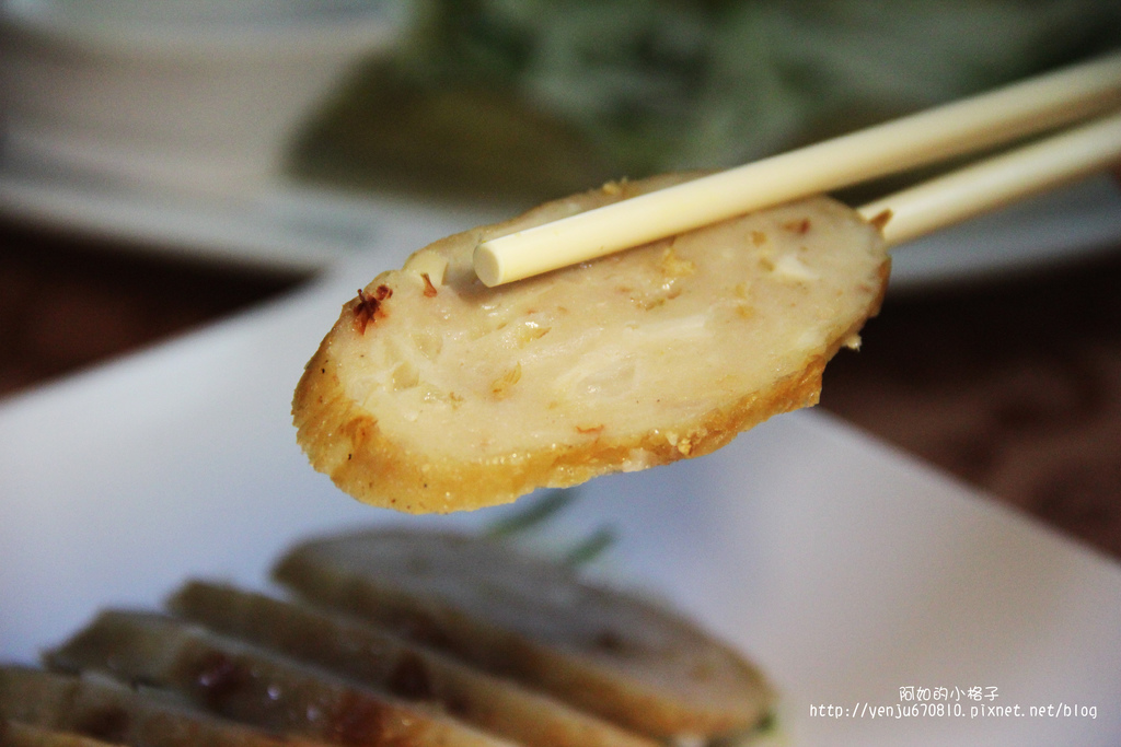 是乌鱼子&乌鱼腱 虾子很鲜甜 完全不需多余的调味 肉质紧实q弹 完全