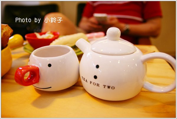 綠野仙蹤Wonderland cafe：口碑券『綠野仙蹤自烘咖啡輕食館』走進童話般的下午茶世界裡