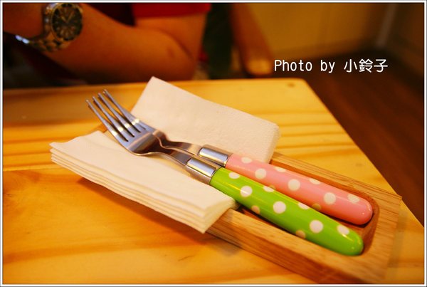 綠野仙蹤Wonderland cafe：口碑券『綠野仙蹤自烘咖啡輕食館』走進童話般的下午茶世界裡