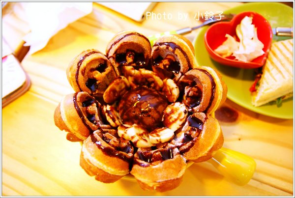 綠野仙蹤Wonderland cafe：口碑券『綠野仙蹤自烘咖啡輕食館』走進童話般的下午茶世界裡