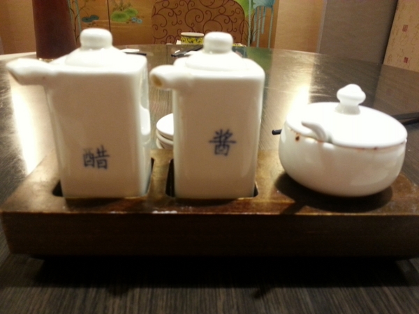 餡老滿(南港旗艦店)：【台北美食】正統宮廷佳餚餡老滿(南港旗艦店)