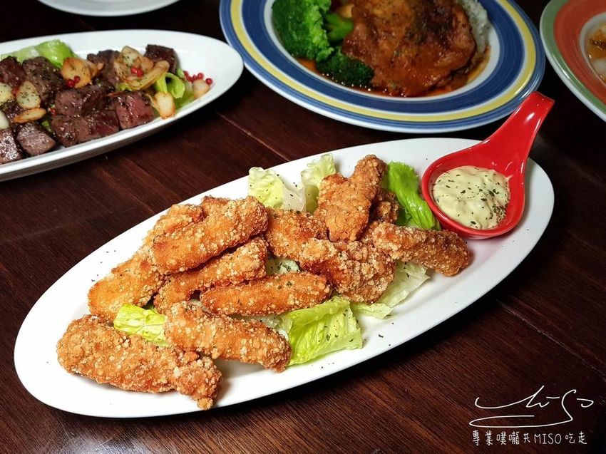 Cafe Bastille (8).jpg