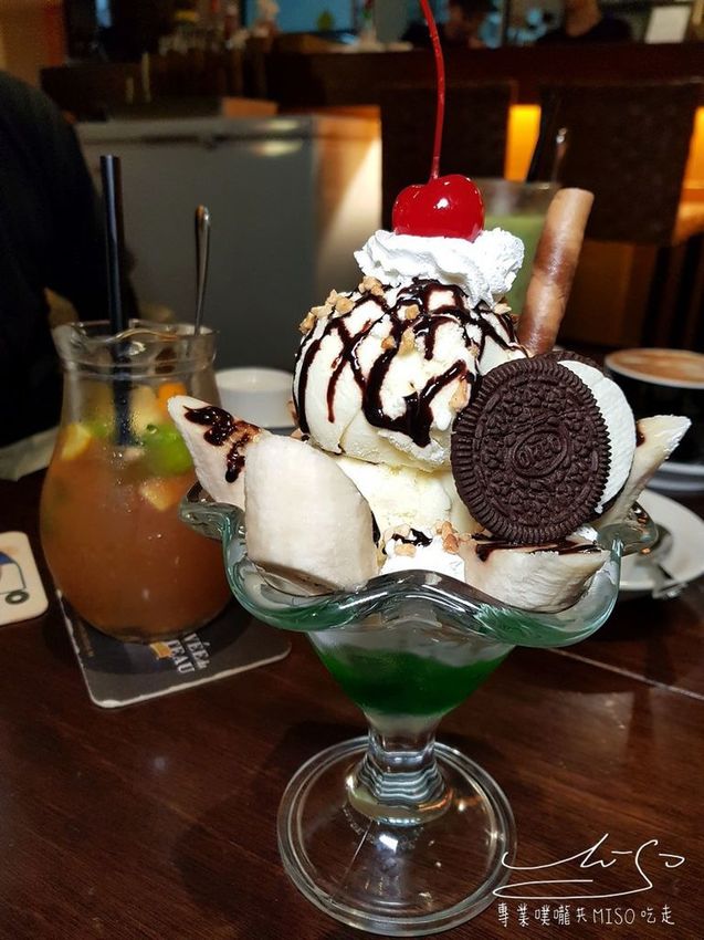 Cafe Bastille (29).jpg