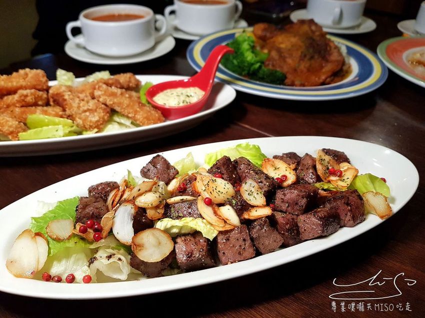 Cafe Bastille (9).jpg